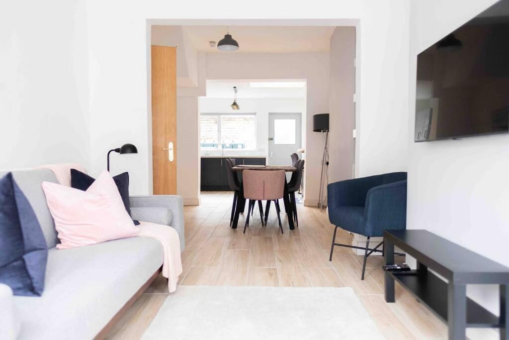 Charming 3 Bedroom Belfast Townhouse Extérieur photo