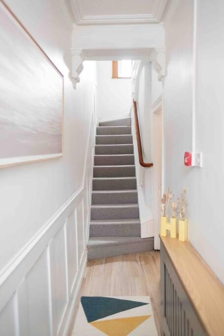 Charming 3 Bedroom Belfast Townhouse Extérieur photo